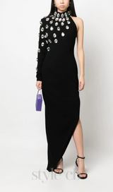 ONE-SHOULDER CRYSTAL LONG-SLEEVED LEG-EXPOSED BLACK DRESS