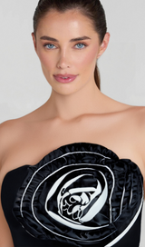 ANN STRAPLESS FLOWER DETAIL BANDAGE MAXI DRESS IN BLACK