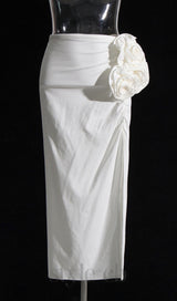 ANDEANA FLOWER SLIT MIDI SKIRT IN WHITE