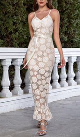 WHITE FLORAL EMBELLISHED LACE BODYCON MAXI DRESS