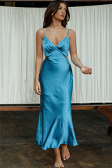 City Lights Cut-Out Waist Strappy Back Midi Dress Midnight Blue