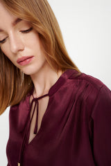 Viscose blouse in burgundy