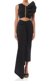 CUT OUT MIDI DRESS IN BLACK Dresses styleofcb