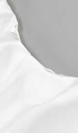 STRAPLESS BOWKNOT MINI DRESS IN WHITE Oh CICI