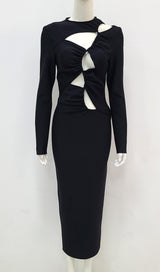 LONG SLEEVES CUT OUT MIDI DRESS IN BLACK styleofcb
