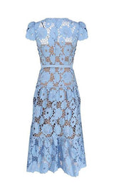 APPLIQUÉD FLORAL LACE MIDI DRESS IN BLUE DRESS STYLE OF CB