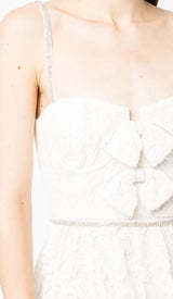 FRONT BOW TIERED MIDI DRESS IN WHITE DRESS STYLE OF CB