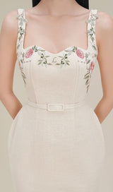 FLOWER EMBROIDERED LINEN SUSPENDER DRESS IN APRICOT styleofcb