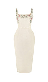 FLOWER EMBROIDERED LINEN SUSPENDER DRESS IN APRICOT styleofcb