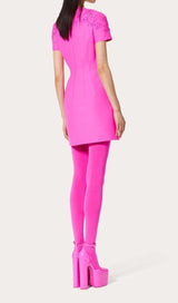 EMBROIDERED WAIST-TIGHTENING MINI DRESS IN PINK DRESS STYLE OF CB