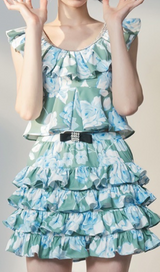 FLORAL RUFFLED SLEEVELESS CROP TOP