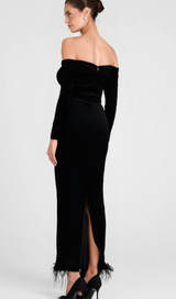 ZANNA OFF SHOULDERS FLOWERS VELVET MAXI DRESS IN BLACK