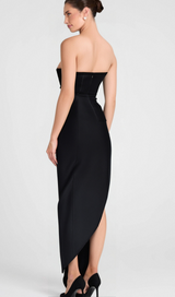 ANN STRAPLESS FLOWER DETAIL BANDAGE MAXI DRESS IN BLACK