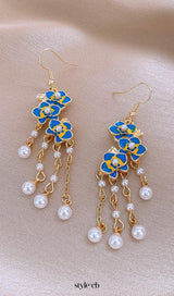 Dave Blue Flower Pearl Earrings