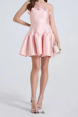 Tina flower strapless mini Dress in pink
