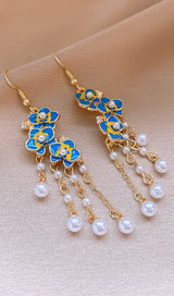 Dave Blue Flower Pearl Earrings