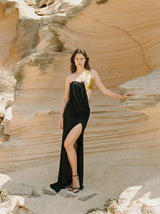 elvira one-shoulder Metal chain decoration maxi dress in black