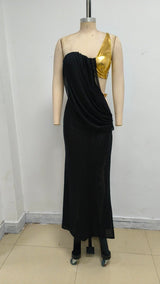 elvira one-shoulder Metal chain decoration maxi dress in black