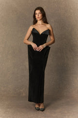 amity Black Deep V-neck strapless Velvet Maxi Dress