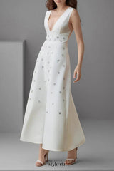 lily diamond V-neck midi dress in white