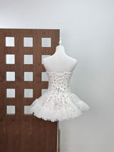 irene floral print strapless tulle mini dress in white