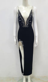 V NECK MAXI DRESS IN BLACK styleofcb 