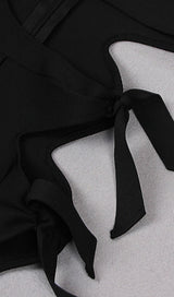 CUT OUT SINGLE-SLEEVE JUMPSUIT IN BLACK DRESS STYLE OF CB 