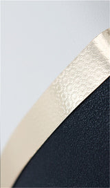 BLACK AND WHITE STITCHING DINNER BAG