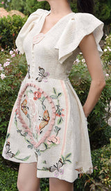 EMBROIDERY V-NECK MIDI DRESS IN WHITE DRESS STYLE OF CB 