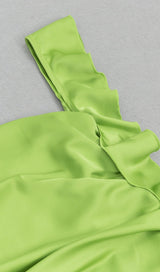 RUCHED SATIN MAXI DRESS IN GREEN DRESS STYLE OF CB 