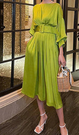 RUCHED SATIN MIDI DRESS IN GTEEN DRESS STYLE OF CB 