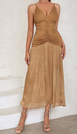 PLEATED STRAPPY MIDI DRESS IN BROWN DRESS STYLE OF CB 
